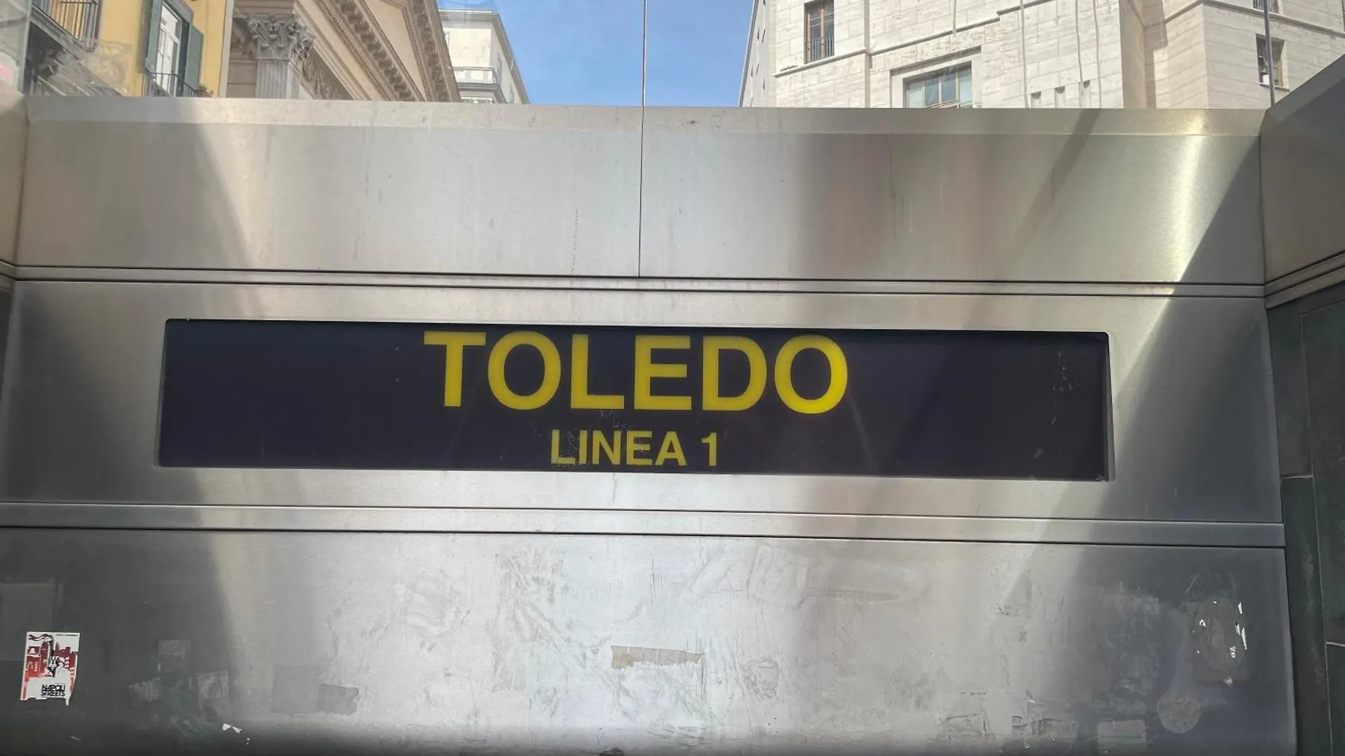 Toledo Center Apartment Naples Italy