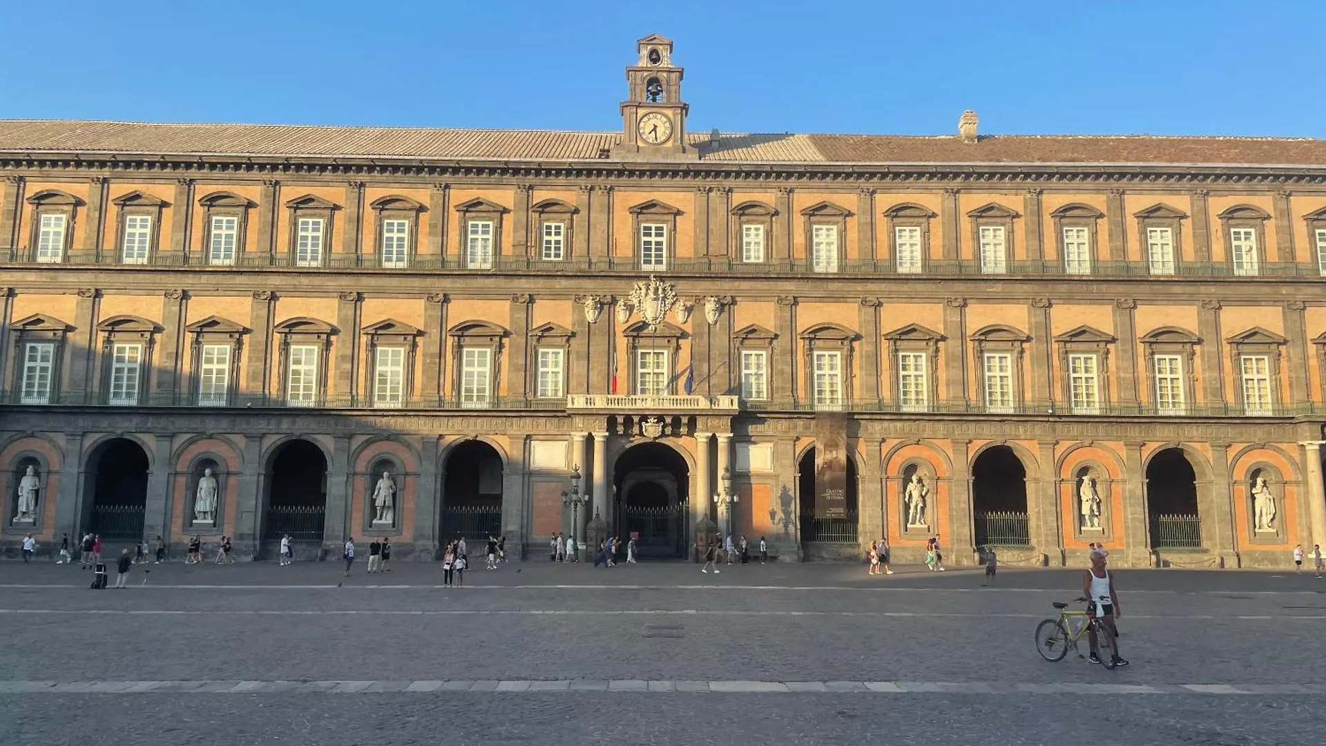 Toledo Center Apartment Naples