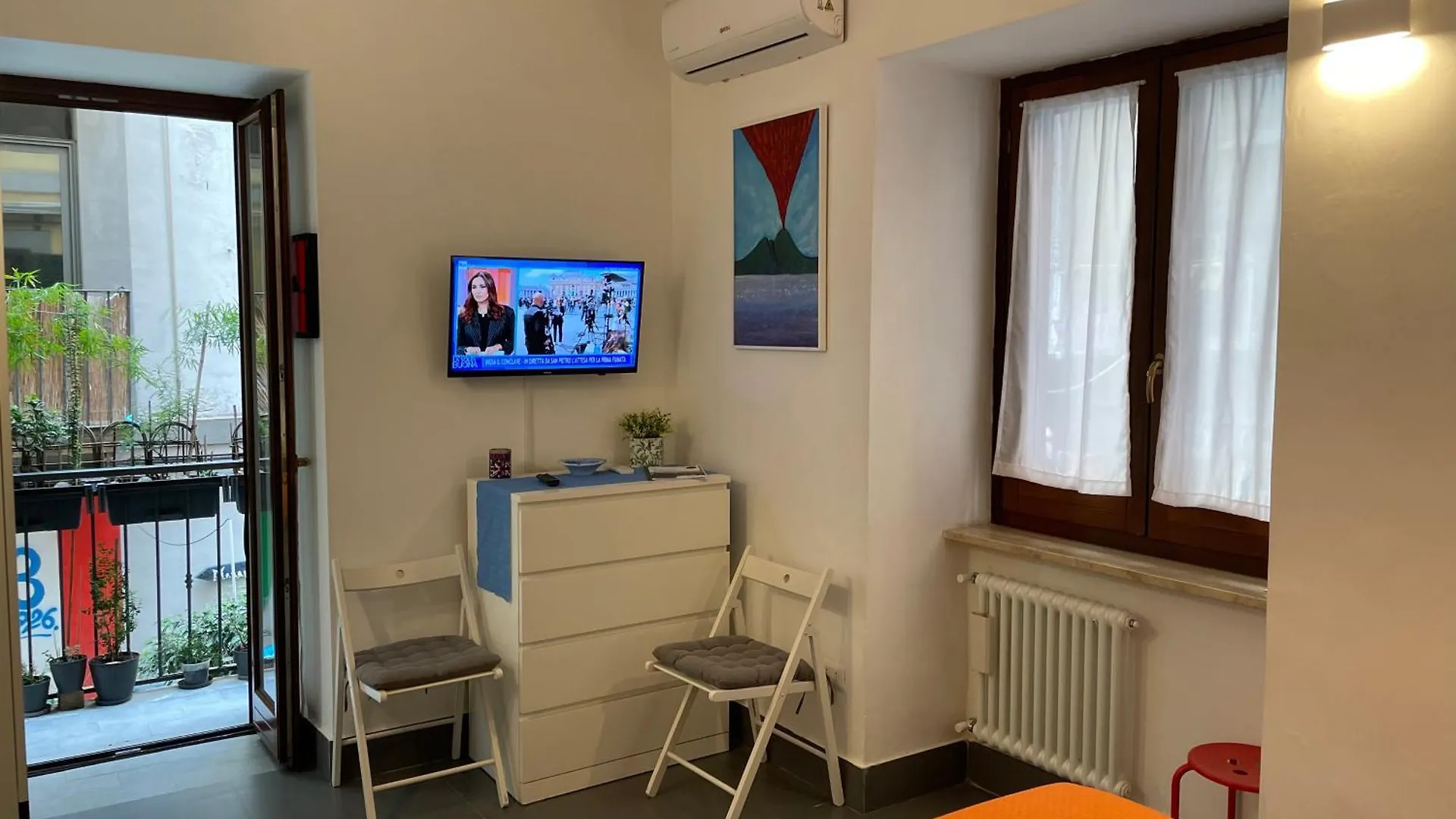 Toledo Center Apartment Naples 0*,  Italy
